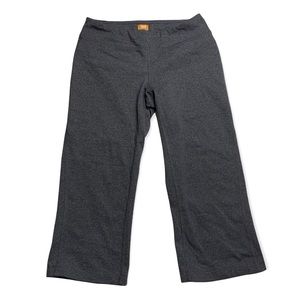 Lucy Small Gray Cropped Leggings Back Ankle Slit Crop Pants